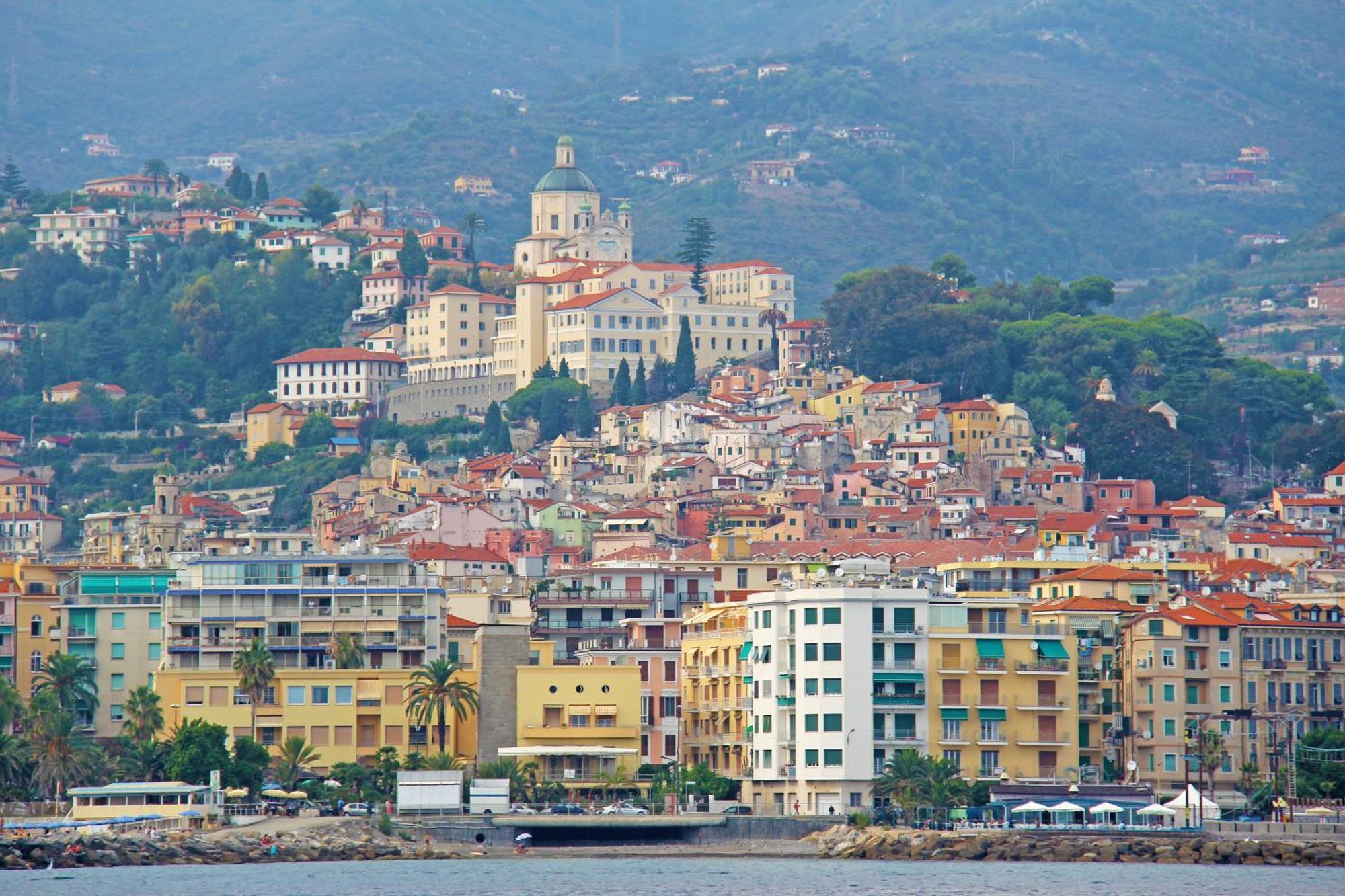 Heroes Apartment Sanremo Centro - Happy Rentals Экстерьер фото